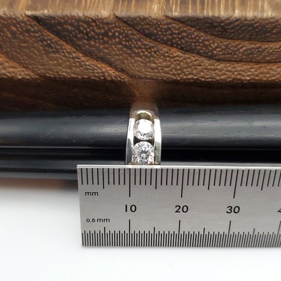 Size 5.5 925 Sterling Silver Large Channel Cubic Zirconia Ring - Picture 8 of 9